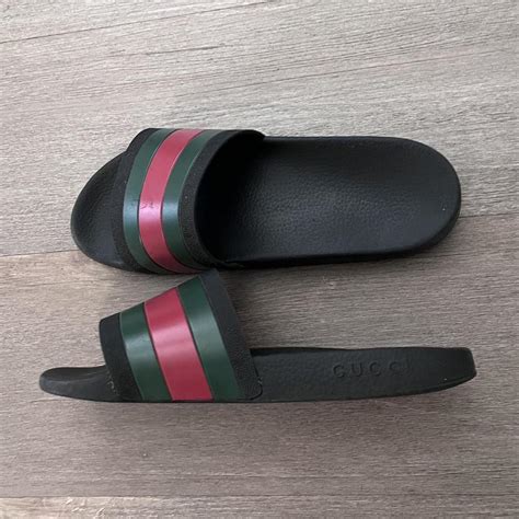 gucci pursuit 72 rubber slides where to buy|gucci slides pursuit 72.